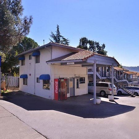 Americas Best Value Inn And Suites Clearlake Zewnętrze zdjęcie